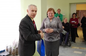 Birštono savivaldybės vardu neįgaliuosius sveikina Socialinės paramos ir vaiko teisių skyriaus vedėjas A. Grušelionis.