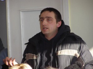 Mindaugo Eitučio šeima namus pasiekia tik pėsčiomis. 