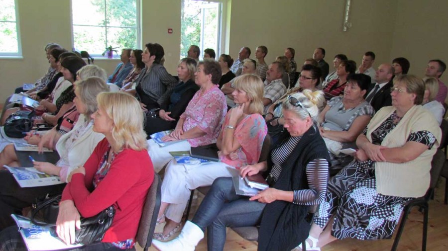 Prienų VVG visose Prienų rajono seniūnijose organizavo informacinius renginius, kuriuose buvo aptartas 2007 – 2013 metų Vietos veiklos strategijos įgyvendinimas, atlikta potencialių pareiškėjų apklausa dėl lėšų poreikio 2014 – 2020 metų laikotarpiu.