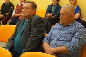 Kęstučiui Bieriui ir Jonui Vilioniui nerimą kelia prasta kelių būklė. 