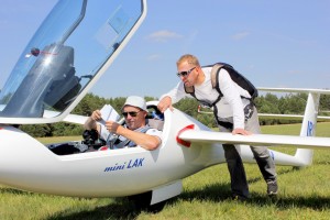 Pasaulio 13,5 m klasės čempionate Lietuvos pilotai Vladas Motūza ir Tomas Kuzmickas ,Foto O.Valkauskienės