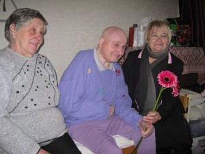 Pas Aldoną ir Vitą Žvaliauskus Birštono vienkiemyje. Vitas džiaugėsi pamatęs pažįstamų veidų…