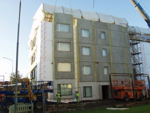Daugiabučio renovacija Riihimaki miestelyje, Suomija.