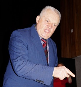 - Ministerijos biurokratai turi dirbti mums, žmonėms, o ne mes – jiems, - teigia Jonas Vilionis.