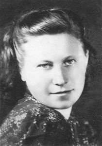 Birutė Bražukienė 1947 m.